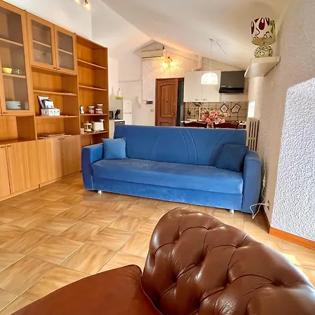 Cavallino Appartamento Desenzano del Garda